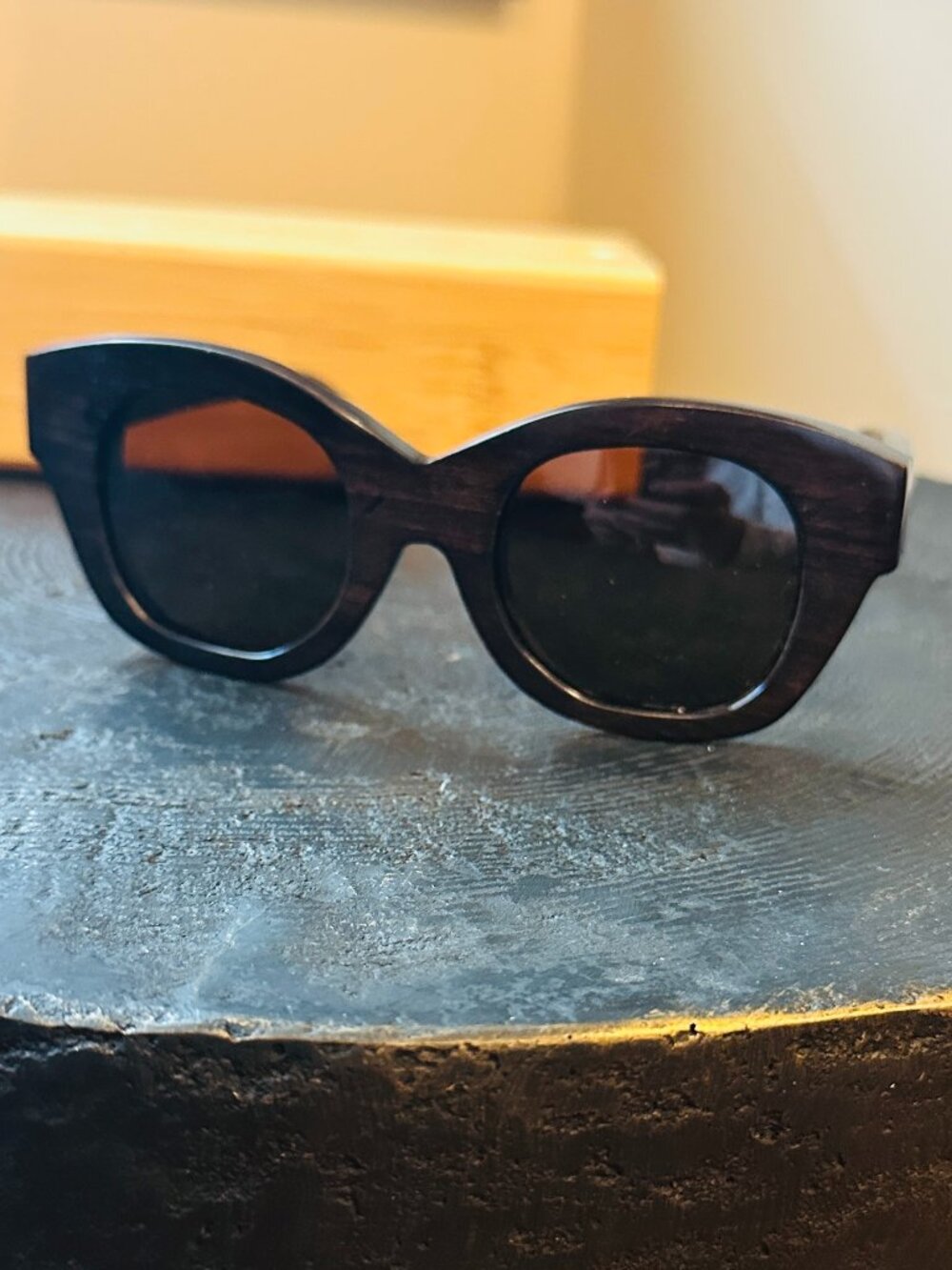 RARE RABBIT DARK HONEY WOOD GLASSES NWOT